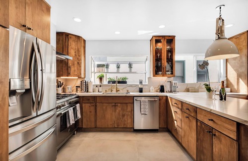 Belmont Shore Casa | Luxury Villa in Belmont Shores 4 Bedrooms 3 Bath
