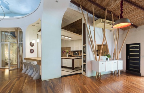 Tamarindo Villa | Luxury Villa in the Heart of Tamarindo — Walk to the Beach & Night Market