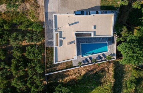 Solin Villa | Luxury Villa IN with Heated Pool,Jacuzzi and Sauna,Split