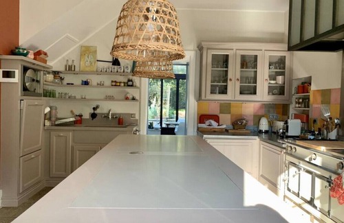 Aiguelongue Villa | Luxury Villa located in Montpellier and walking distance to all amenities