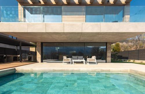 Jurandvor Villa | Luxury villa Lorkia with sauna and jacuzzi