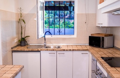 Istan Villa | Luxury villa Marbella with swimming pool, bbq, nature