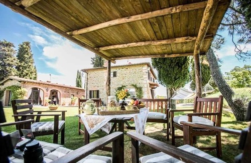 Bucine Villa | Villa Alhambra