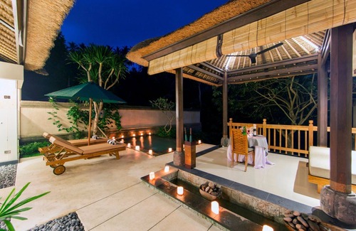 Sambahan Villa | Villa de lujo cerca de Ubud con piscina infinita privada y pabellón de descanso