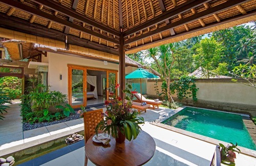 Sambahan Villa | Villa de lujo cerca de Ubud con piscina infinita privada y pabellón de descanso