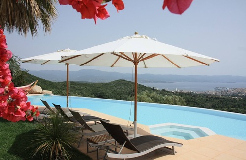 Alata Villa | Lujoso chalet piscina (20m) vista panorámico golfo ajaccio
