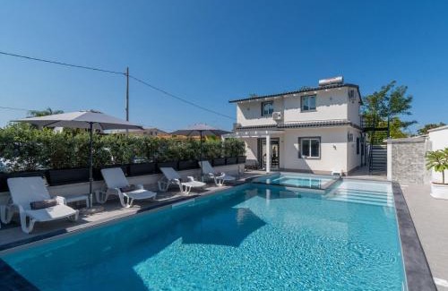 Trabia Villa | Luxury Villa Sicula Trabia