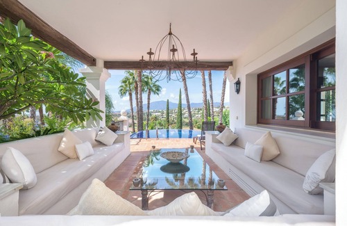 New Golden Mile Villa | "Villa Sildavia" con piscina, jardín, terraza, balcón, aire acondicionado y Wi-Fi
