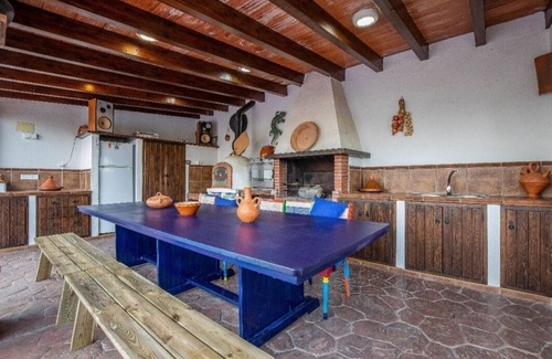 Alora Villa | Luxury villa, stunning views, pool, gym,hot tub Alora.