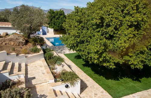 Alora Villa | Luxury villa, stunning views, pool, gym,hot tub Alora.