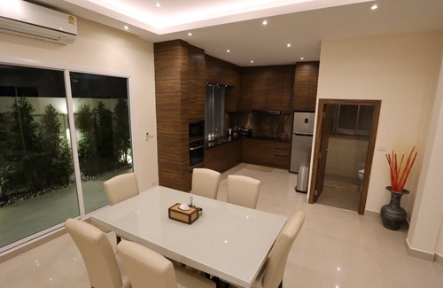 Nong Prue Villa | Villa de lujo con piscina AD 3BR / 6-8 personas