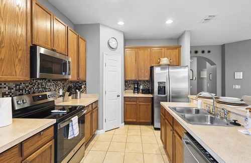 Trafalgar Village Villa | Lux 4BRVilla w/ Hot Tub&Grill -Private Heated Pool