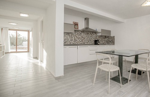 Santa Reparata Villa | VILLA DE LUJO CON JACUZZI Y VERANDA VISTA AL MAR