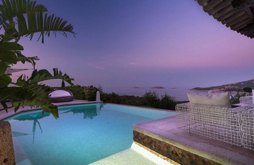 Porto Cervo Villa | Luxury Villa with Infinity Pool