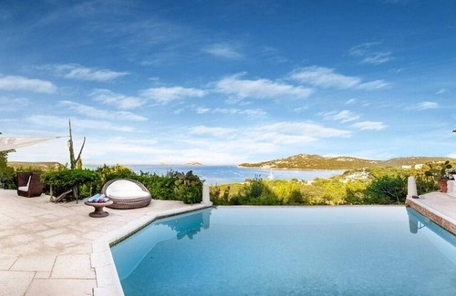 Porto Cervo Villa | Luxury Villa with Infinity Pool