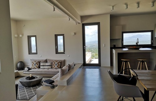 Pylos-Nestoras Casa | Luxury villa with pool above the picturesque Finikounda Bay, Peloponnese