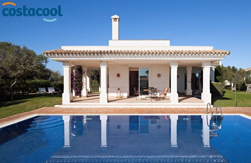 Benalup-Casas Vieja Villa | Villa de lujo con piscina privada (limpieza salida incl.)