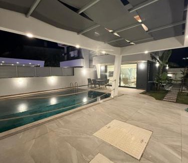 Sifne Mahallesi Apartamento | Luxury Villa with Private Pool Çeşme Sifne Alaçatı