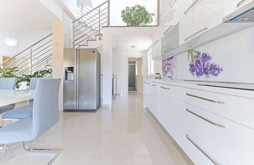 Trogir Villa | Nueva Villa de lujo con piscina en la azotea y Jakuzzi en Trogir