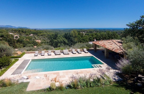 Le Rouret Villa | Villa de lujo con impresionantes vistas al mar en zona tranquila.