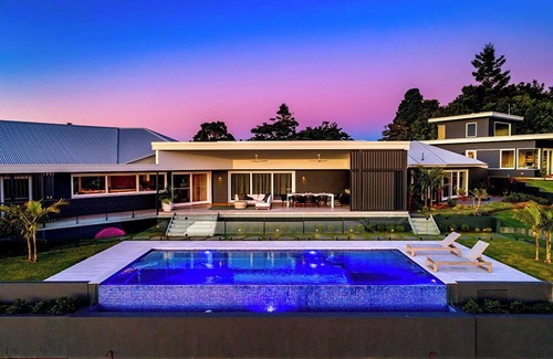 Coopers Shoot Casa | Luxury Villas Byron Retreat (With Ocean Views)