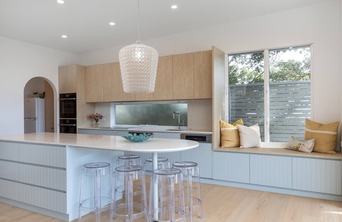 New Brighton Casa | Luxury Villas The Break (Heated Pool)
