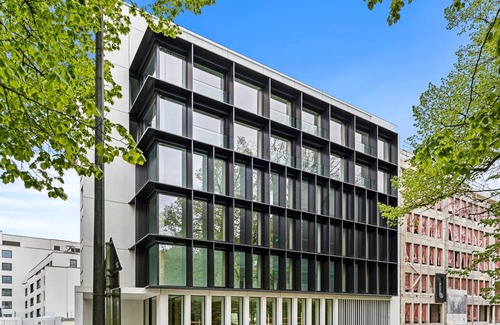 Ville Haute Apartamento | Luxury Ville Haute Haven Queen Bed & City Views