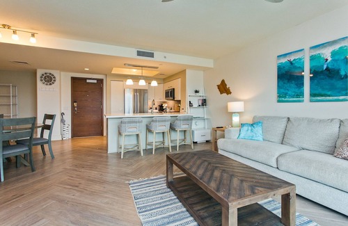 Waikiki Condominio | Luxury Waikiki condo - 28th floor! Stunning views, convenient location, parking