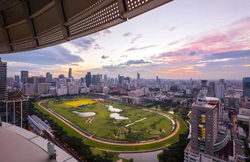 Ratchaprasong Apartamento | Luxury Waldorf Astoria Residences Large 85 SQM High Floor