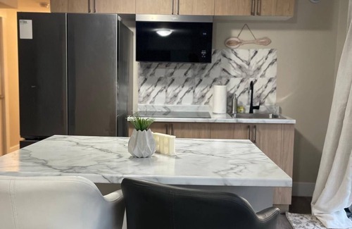 Riverview Apartamento | Luxury Walkout Suite
