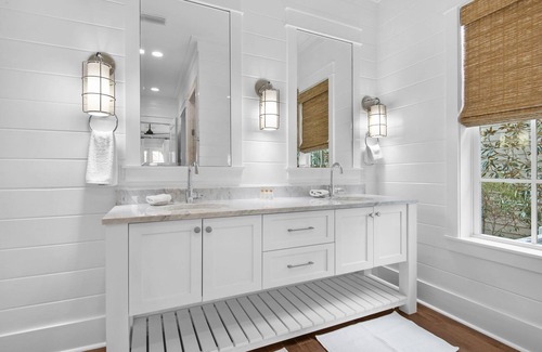 Watercolor Casa | Luxury WaterColor Home with Resort Amenities, Golf Cart & 4 Bikes