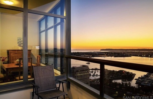 Columbia Condominio | Luxury Waterfront High-Rise in Downtown San Diego Condo