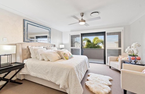 Maroochydore Casa | Luxury Waterfront Living In the heart of Sunshine Coast.