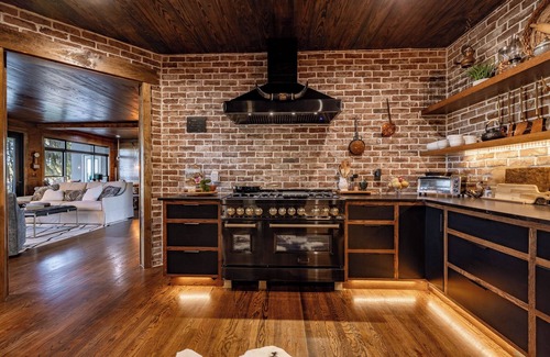 Townsend Casa | Luxury Waterfront near Savannah & Jacksonville