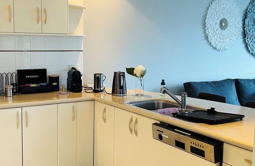 Gulf Harbour Apartamento | Luxury Waterfront Escape - Stunning Marina Views