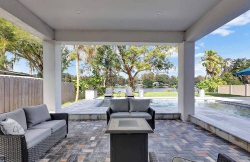 Greater Northdale Villa | Luxury Waterfront Villa w/ Pool, Jacuzzi