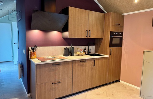 Municipality of Hellendoorn Chalet De Esquí | Wellness lodge with private hot tub
