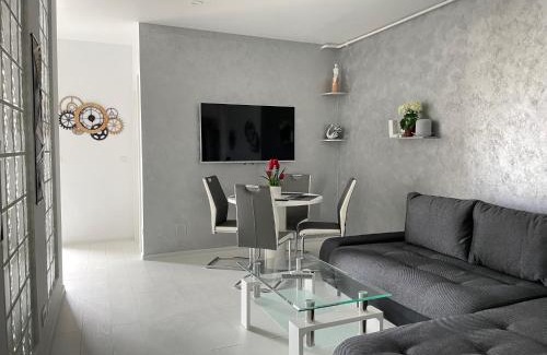 Militari Apartamento | Luxury Westpark 2-Room Apartment Lakeview W5