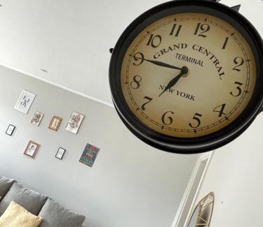 Radom Apartamento | LUXURY WHITE APARTMENT by Marta