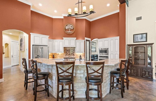 Wimberley Casa | Luxury Wimberley Escape | 4BR | Pool | Sauna | BBQ