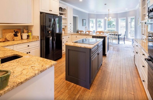 Round Hill Casa | Casa completa - Meadowbrook en Round Hill, VA