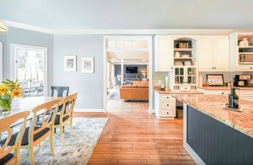 Round Hill Casa | Casa completa - Meadowbrook en Round Hill, VA