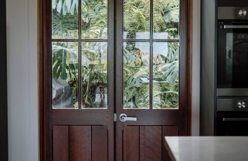 Balmoral Ridge Casa | Luxury Winter Escape Fire & Incredible Views!
