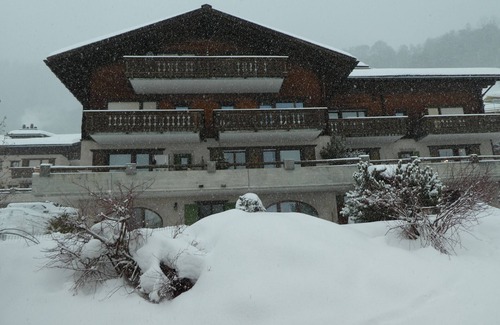 Klosters Dorf Chalet De Esquí | El esquí cerca casas tradicionales de madera lujo suizos pistas de esquí