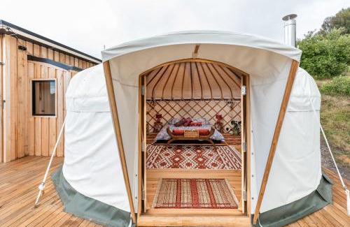 Adventure Bay Otro | Luxury yurt glamping at Littlegrove