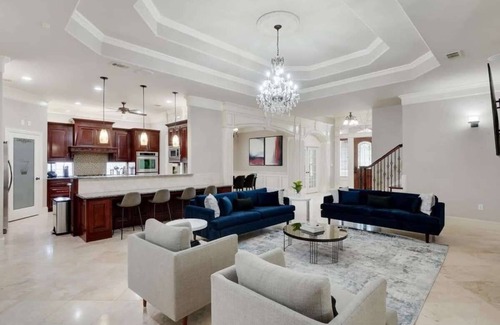 South Arlington Casa | Luxury4000sqft,Hot Tub,Games,Cinema,FTWorth,ATTST