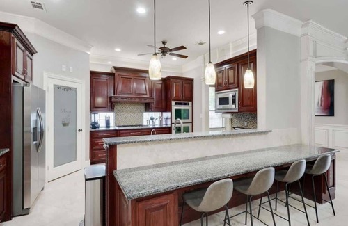 South Arlington Casa | Luxury4000sqft,Hot Tub,Games,Cinema,FTWorth,ATTST