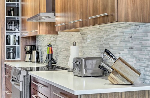 Canmore Apartamento | PRESENTACIÓN DE LA TUB CALIENTE PRIVADA + 2500 SQ FT DE VIVIR
