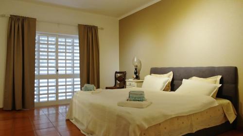 Meia Praia Apartamento | Luxus Villa am Strand Lagos