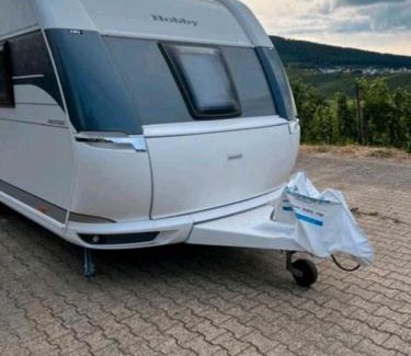 Lauenfoerde Otro | Luxus Wohnwagen zur Vermietung mit AC, Markise, WC und Duschkabine